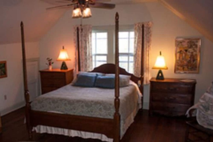 Room 19 of 51