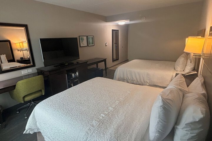 Room 18 of 32