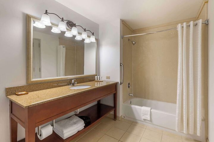 Room 8 of 46