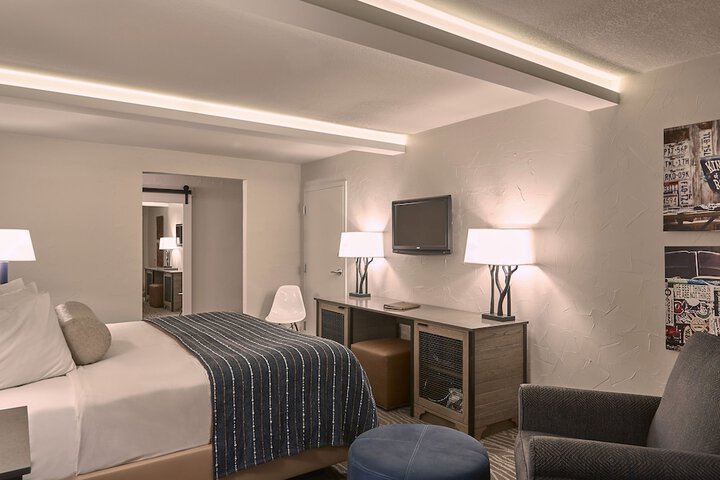 Room 31 of 53