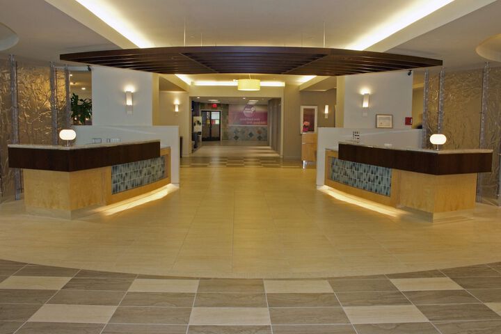 Hotel Interior 10 of 40
