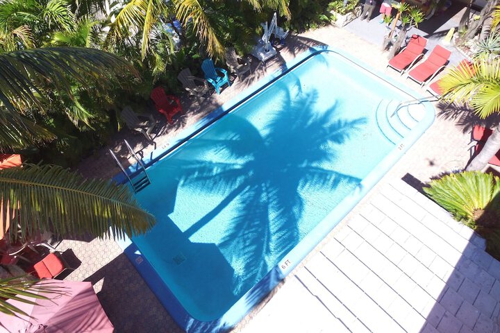 Pool 18 of 82