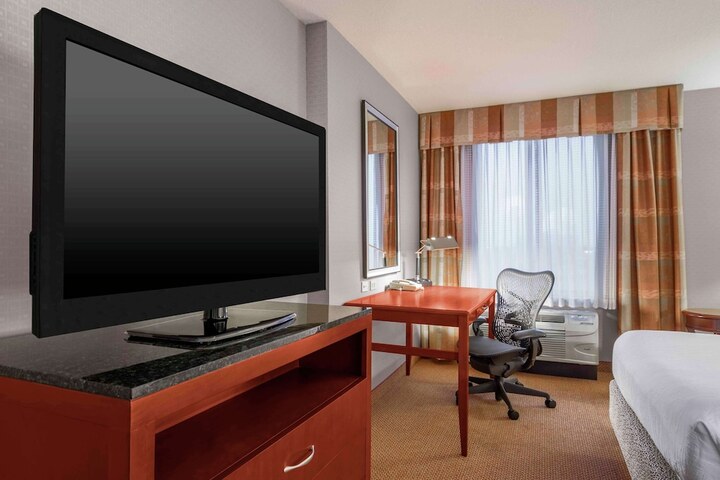 Room 35 of 50