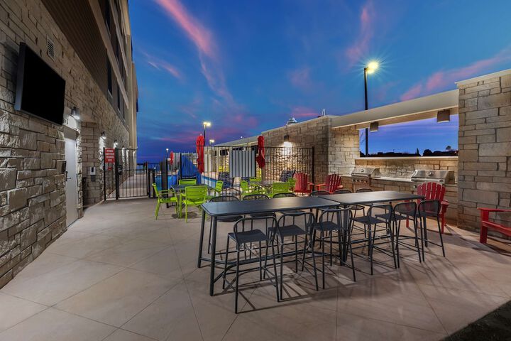 Home2 Suites by Hilton Midland East