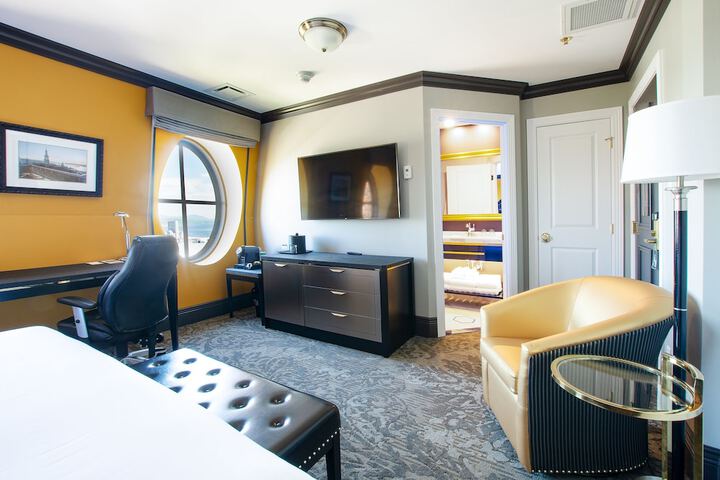 Room 29 of 52