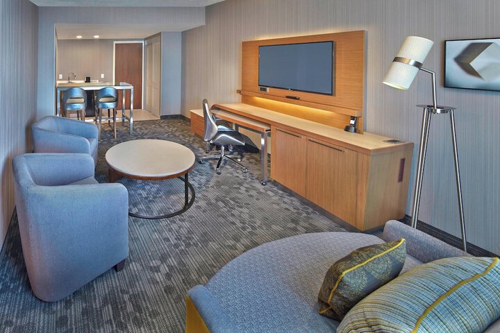 Room 9 of 31