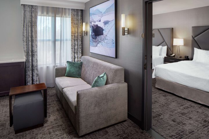 Room 28 of 39