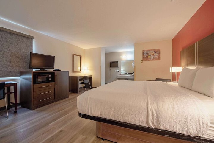 Room 14 of 52