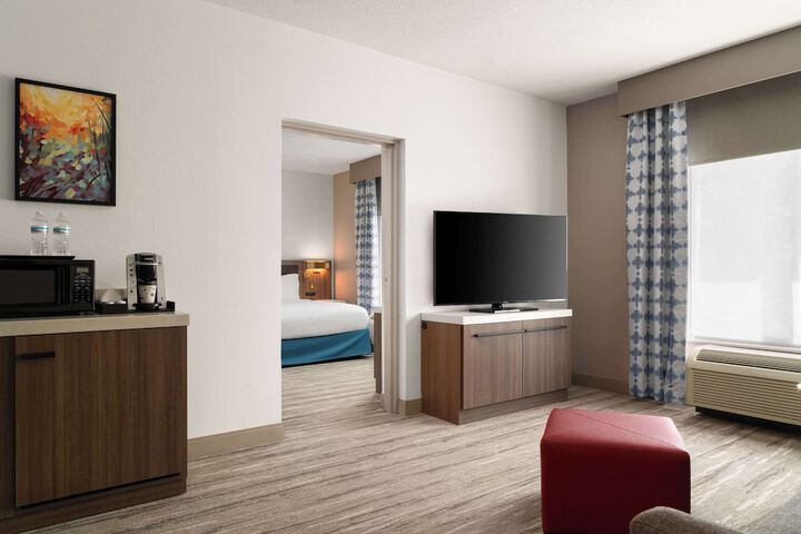 Room 11 of 42