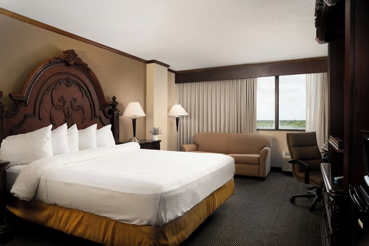 MCM Eleganté Hotel & Conference Center Beaumont