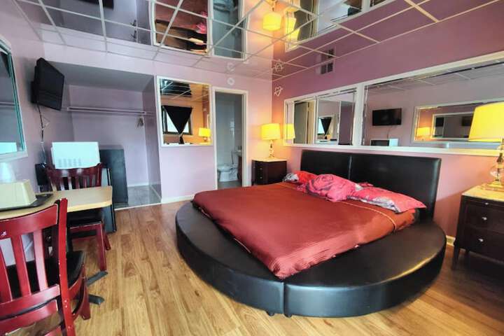 Room 20 of 25
