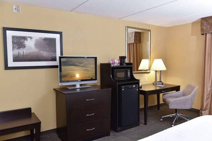 Room 42 of 56