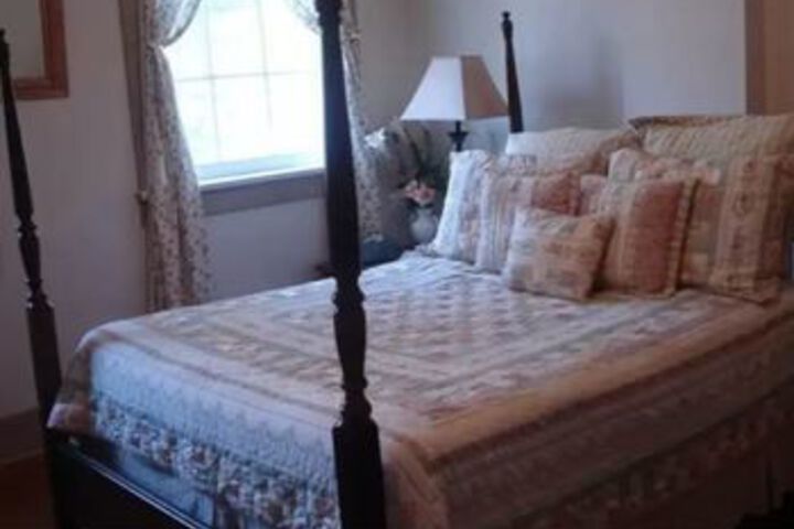 The Old Castillo Bed and Breakfast