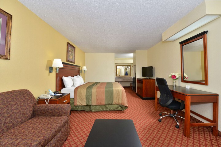 Room 15 of 17