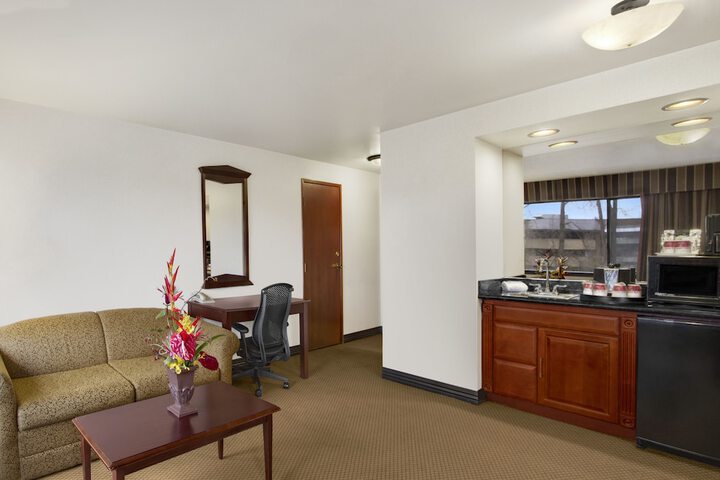 Room 9 of 19
