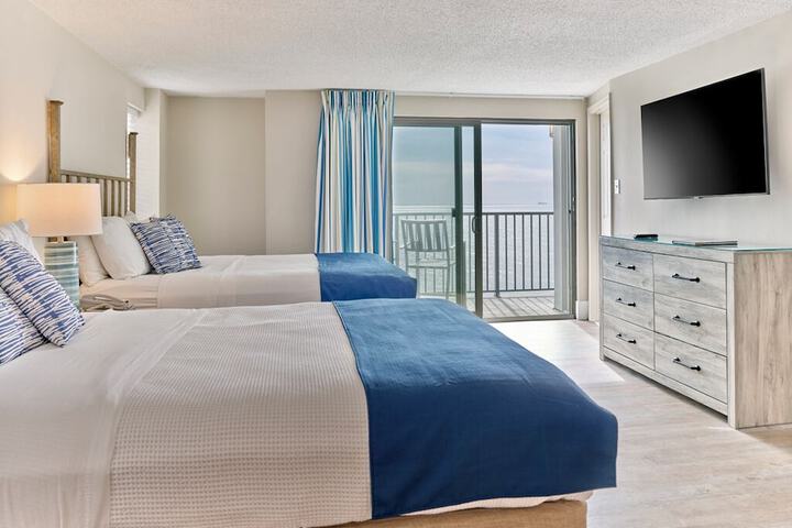 Henlopen Oceanfront Hotel