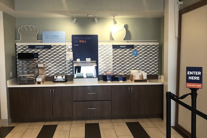 Holiday Inn Express & Suites Woodward by IHG