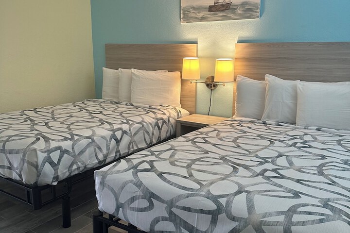 Room 30 of 61