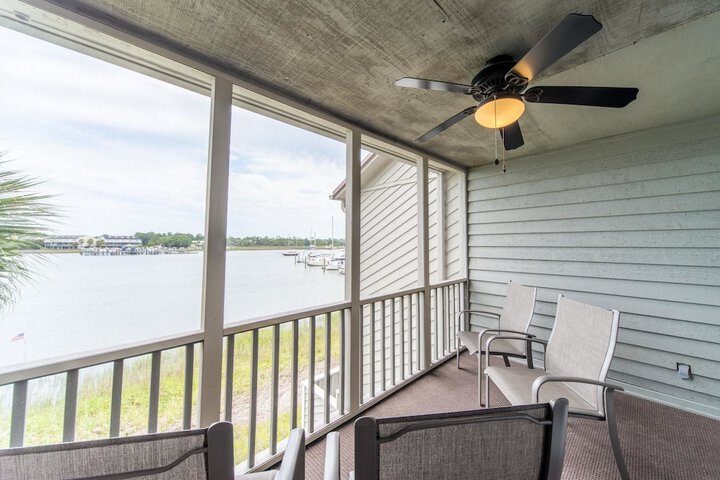 MARINERS CAY 45 2 Bedroom Holiday Home by My Ocean Rentals