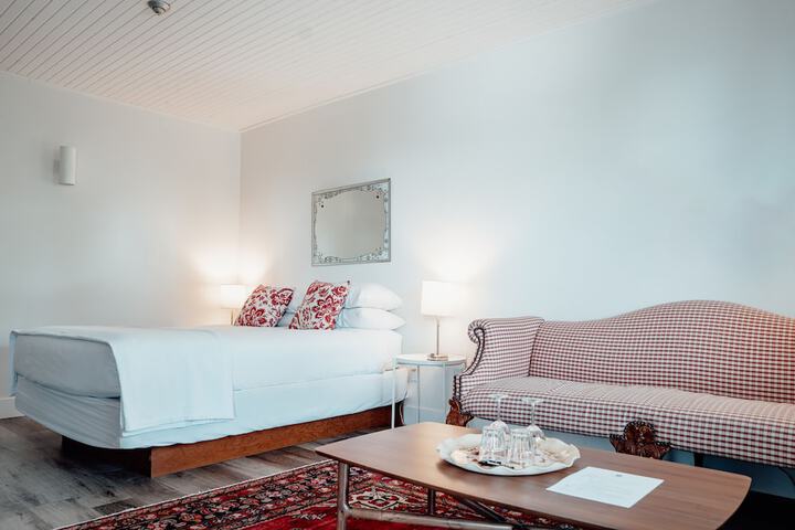 Room 21 of 52