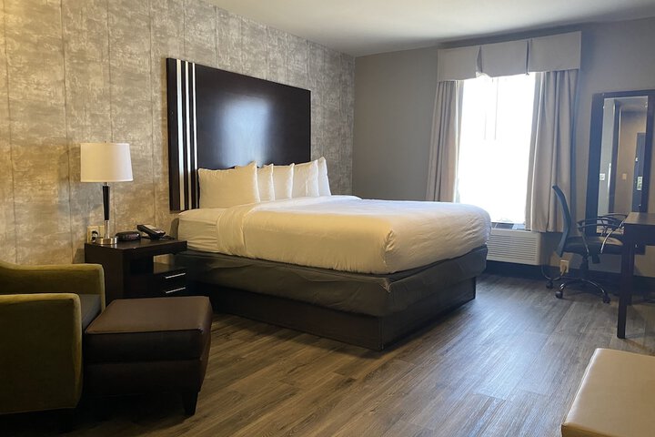 Room 46 of 98