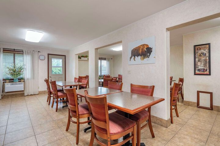 SureStay Plus Hotel by Best Western Buffalo