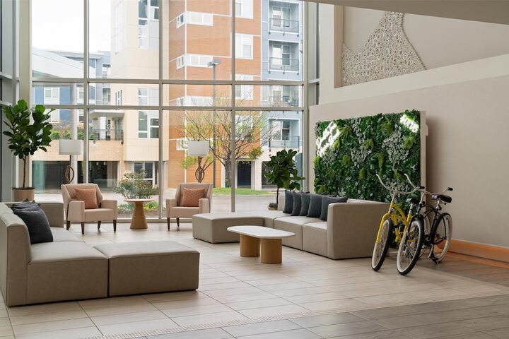 DoubleTree by Hilton Virginia Beach