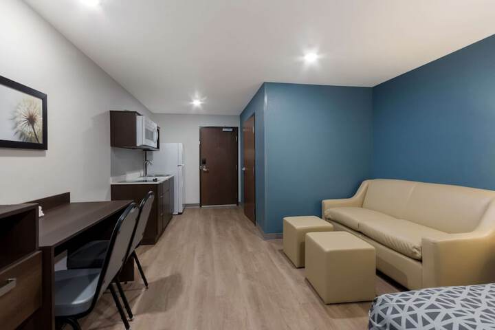 Room 20 of 32