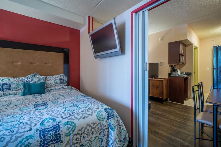 Room 15 of 30