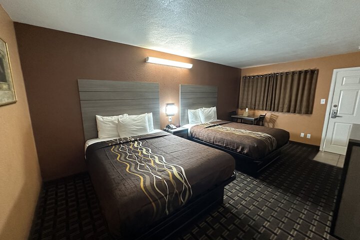 New Corral Motel