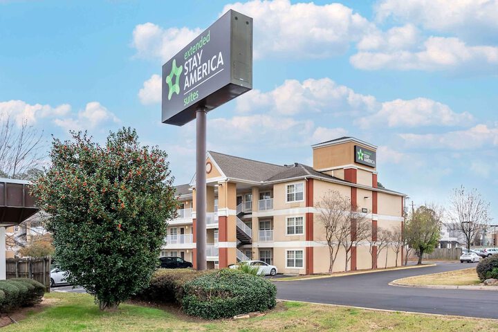 Hotel 2 of 23