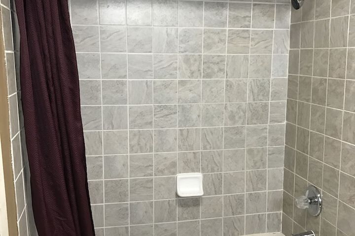 Room 16 of 25