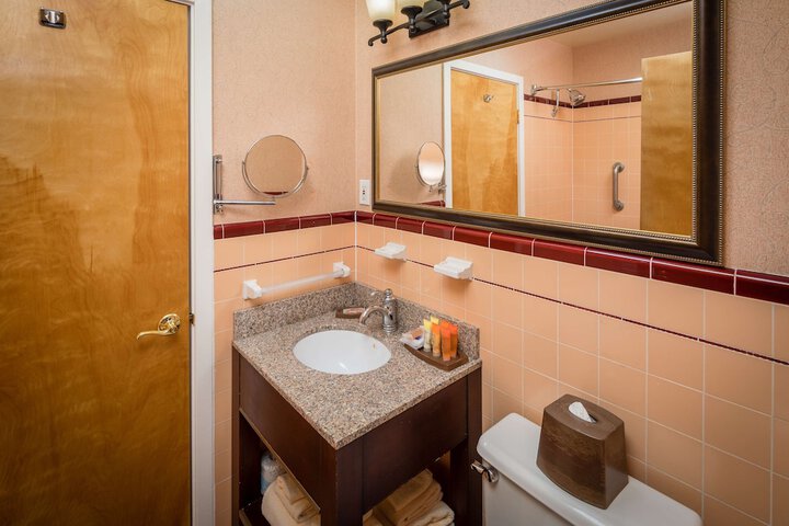 Room 20 of 47