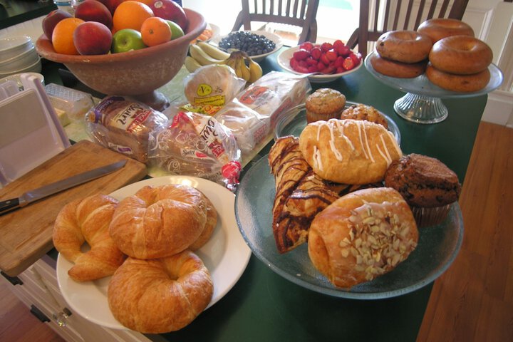 Delano Homestead Bed & Breakfast