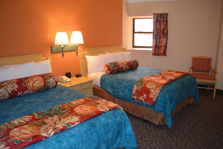 Room 35 of 78