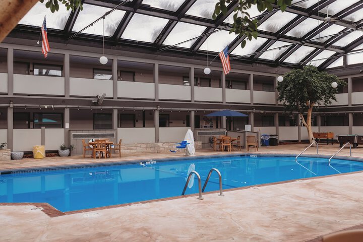 Pool 9 of 52