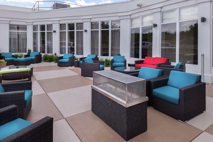 Terrace/Patio 66 of 68