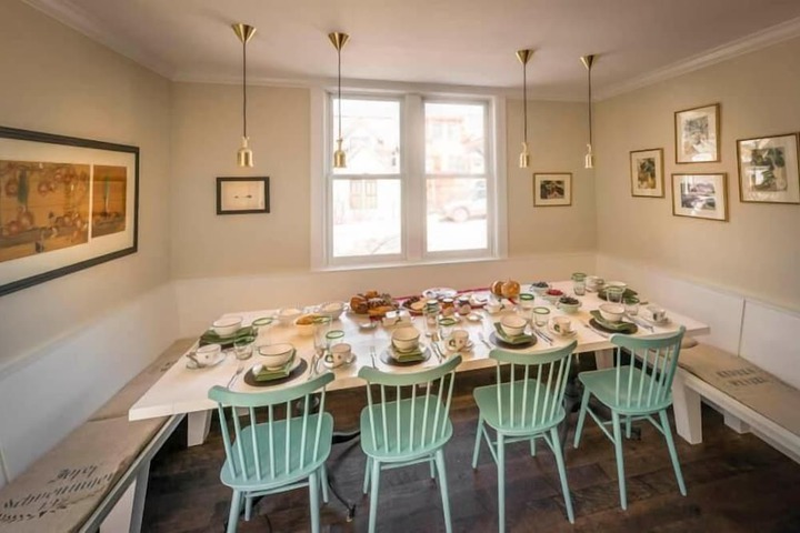 Dunton Town House