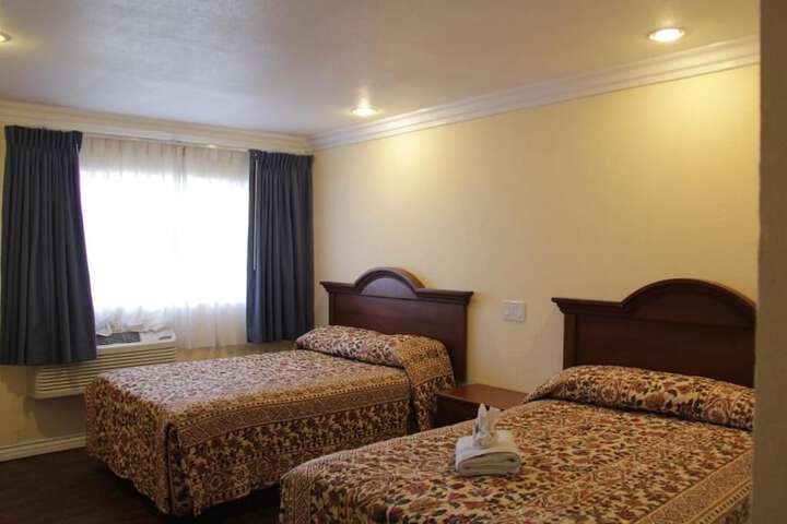Room 18 of 21