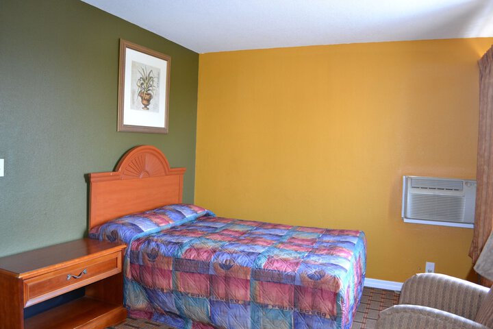 Room 31 of 39