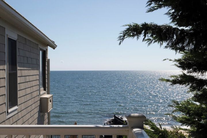 The Corsair & Cross Rip Oceanfront Resort