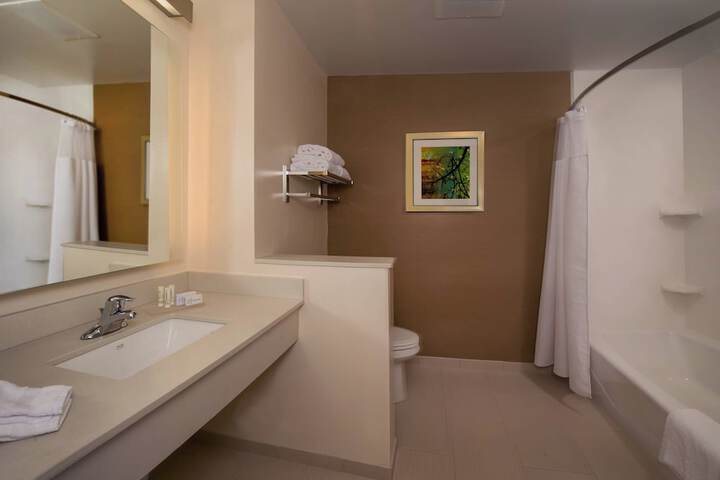 Fairfield Inn and Suites by Marriott Washington