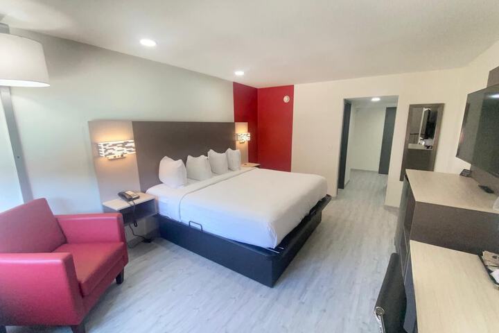 Room 14 of 41