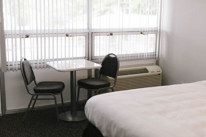 Room 26 of 55