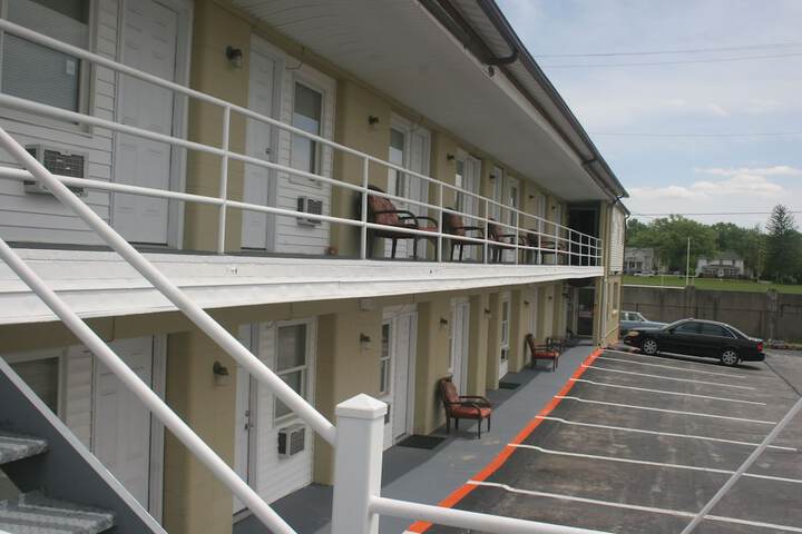 Hotel 3 of 9