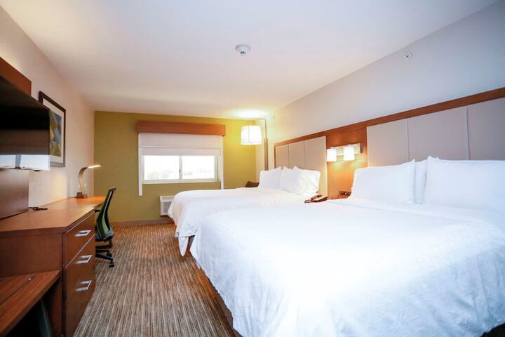 Holiday Inn Express Carlsbad by IHG