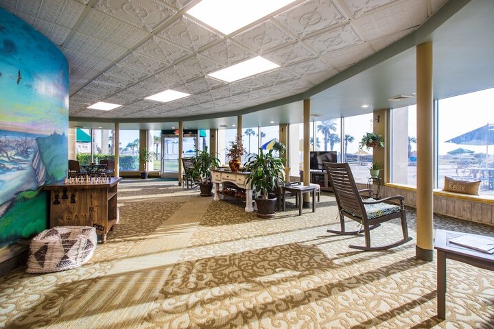 Days Inn & Suites by Wyndham Jekyll Island