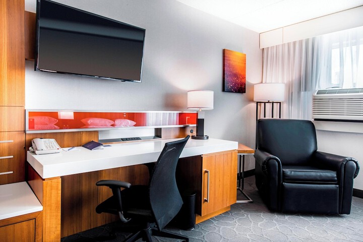 Room 31 of 63