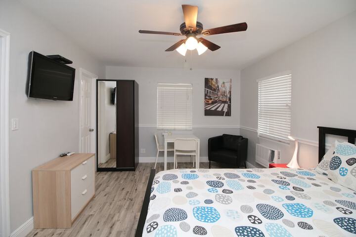 Room 25 of 45