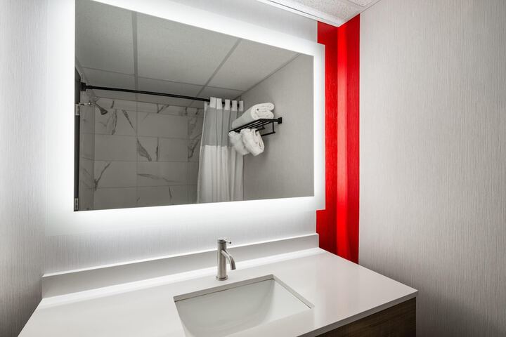 Ramada Plaza by Wyndham Regina Downtown